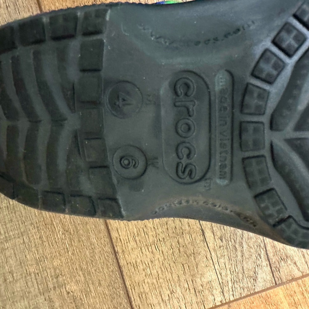 Crocs - Picture 5 of 5